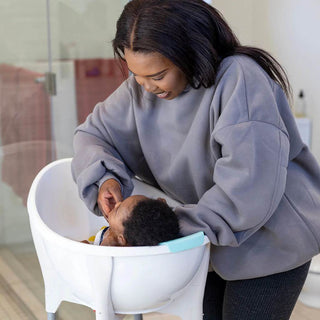 SNUGGLETIME BABY STANDING BATH TUB