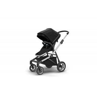 THULE SLEEK WITH CYBEX CLOUD T AND BASE T TRAVEL SYSTEM